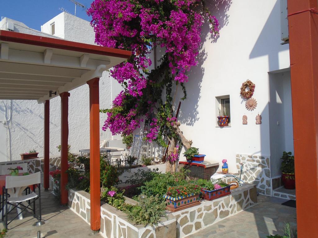 Helios Serifos Livadi  Ngoại thất bức ảnh